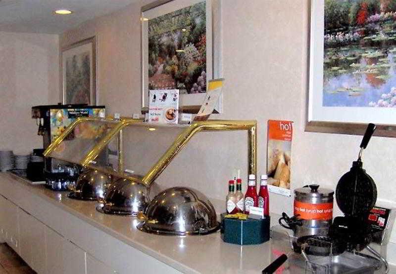 Courtyard By Marriott Bentonville Restaurante foto